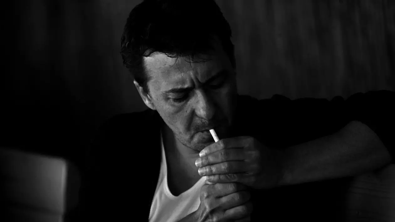 VIDEO EXCLUSIV/ Florin Chilian are un mesaj usturător pentru ”tembelii de parlamentari” care au votat ”o lege lipsită de orice urmă de decență”: ”Să vă stea în gât!”