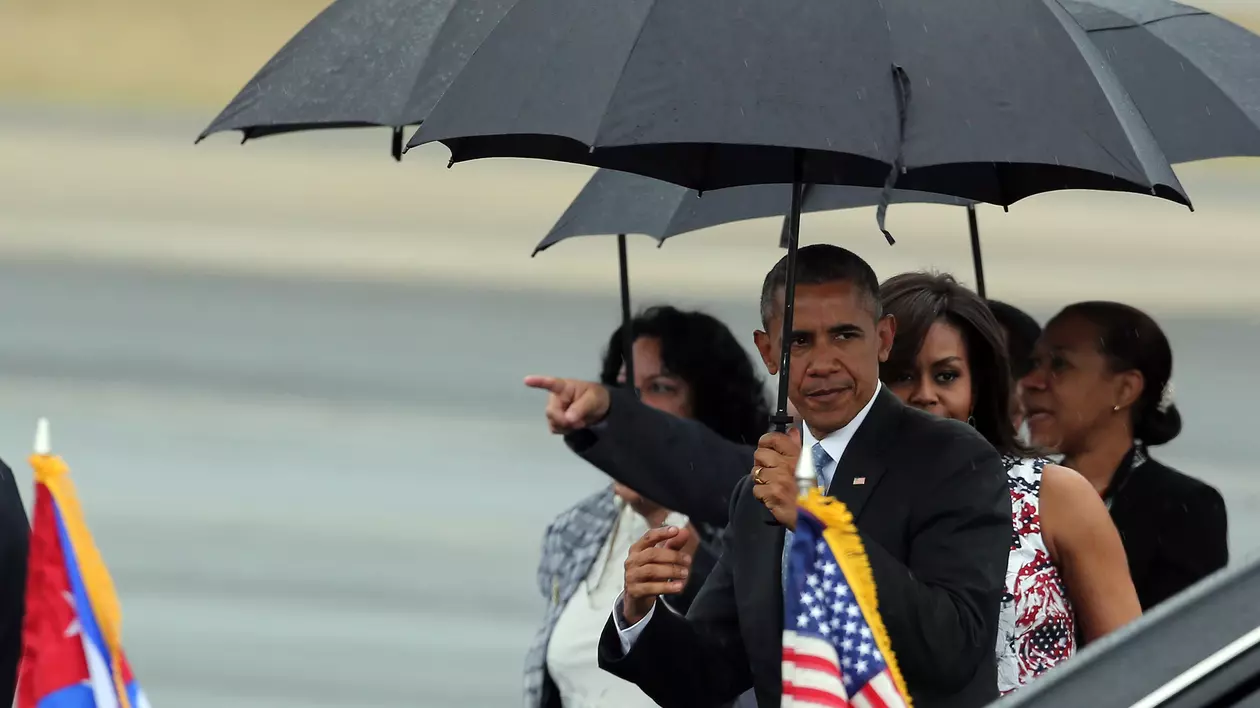 Moment istoric: Barack Obama a ajuns în Cuba. Președintele american, vizită de două zile la Havana | VIDEO