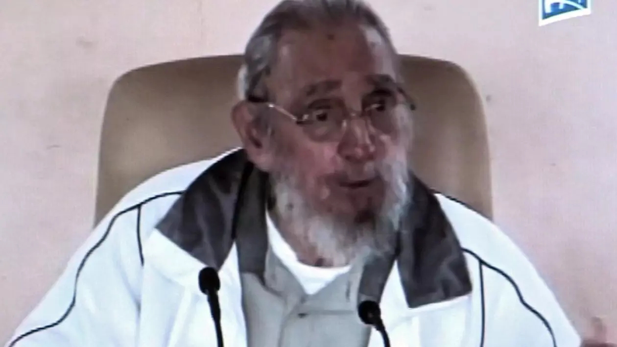 Fidel Castro, o nouă apariție neașteptată în public