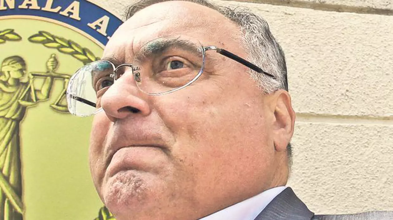 Adamescu rămâne în închisoare