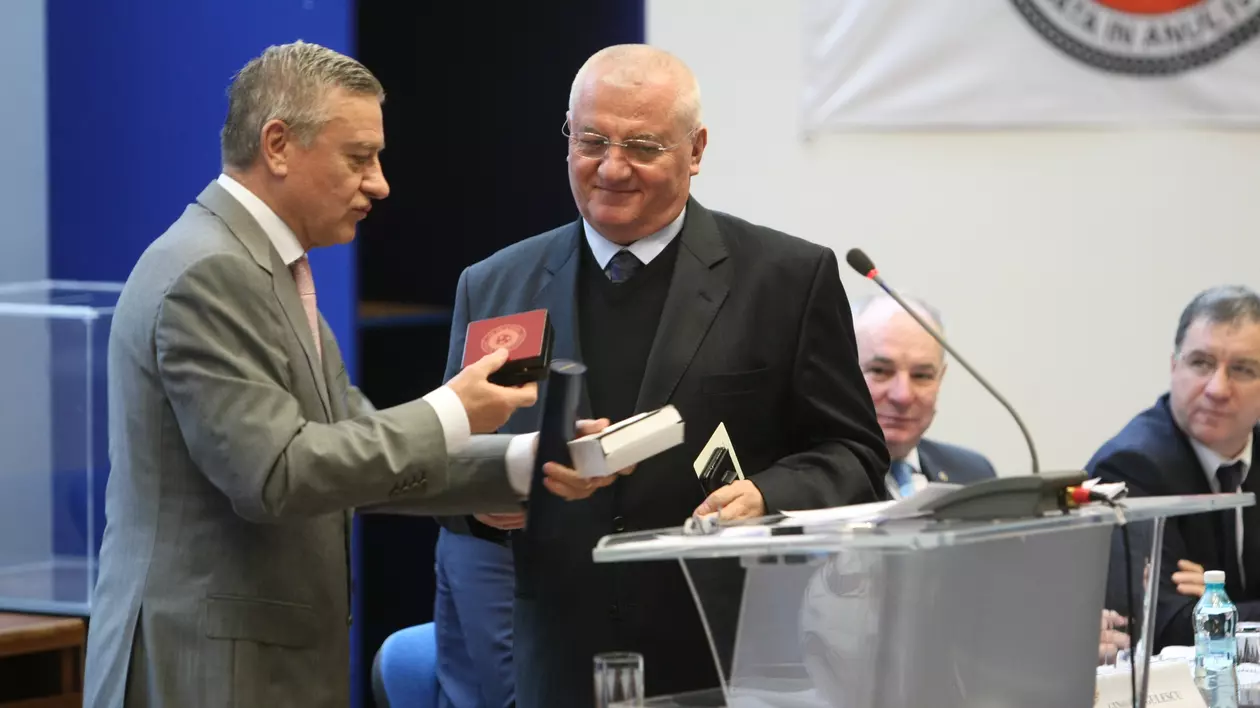 Dragomir si Sandu nu raspund pentru lacuna textelor de lege, spune CAB.