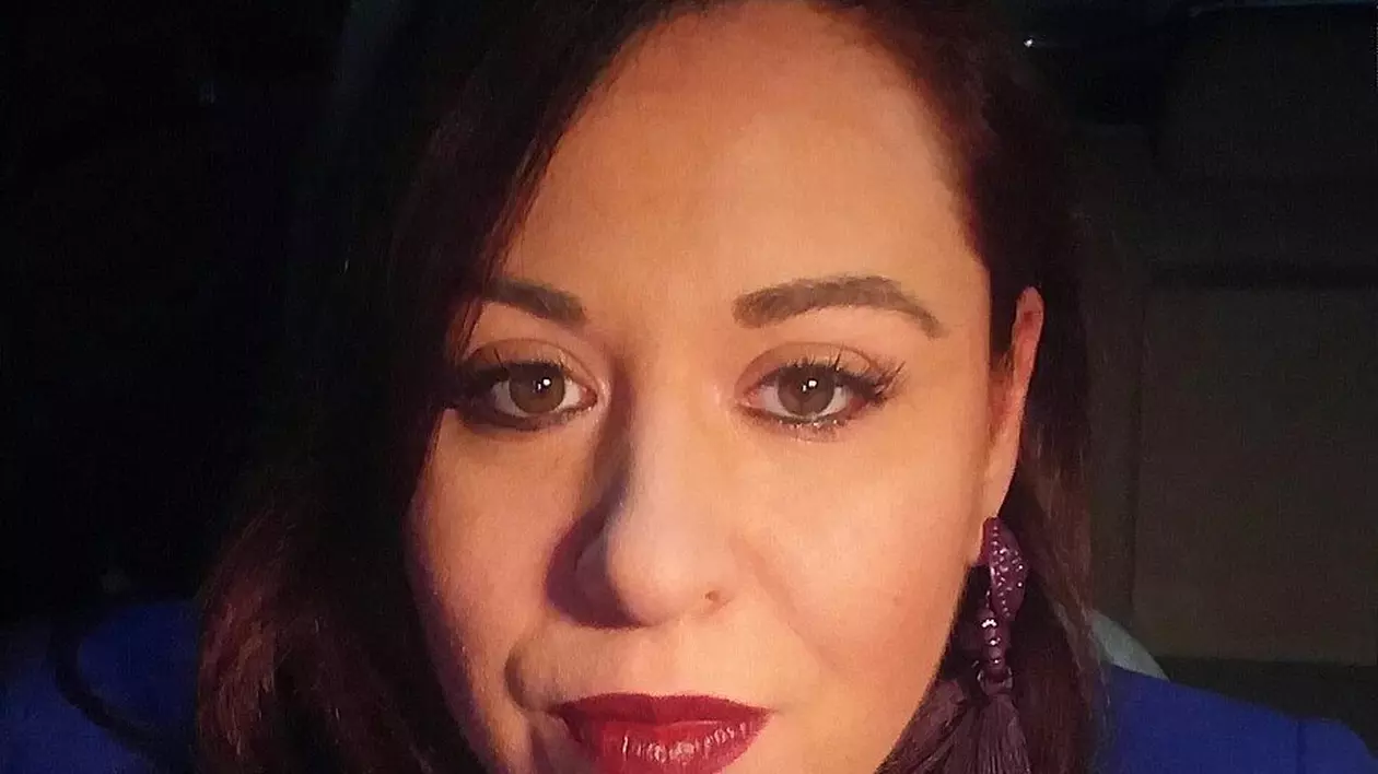 oana roman in costum de baie