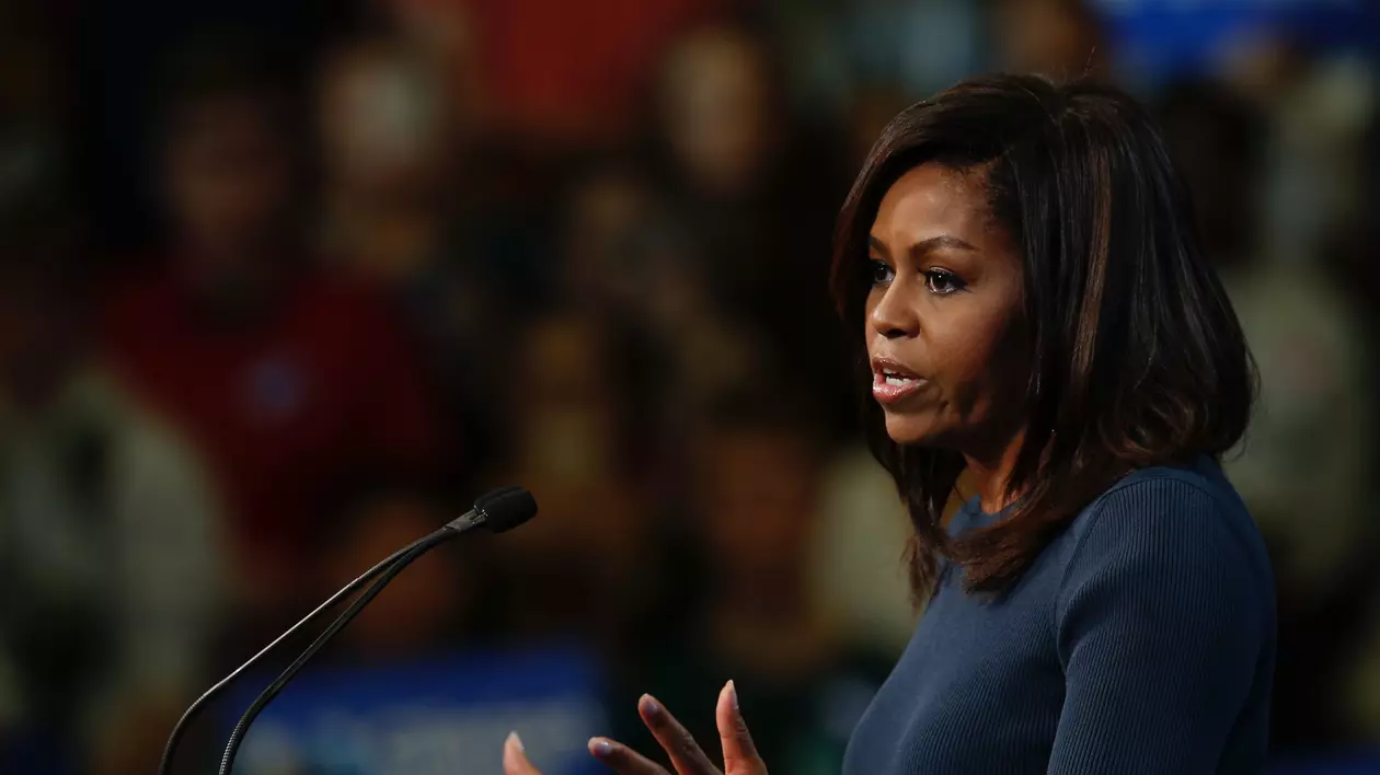 Michelle Obama își va publica memoriile