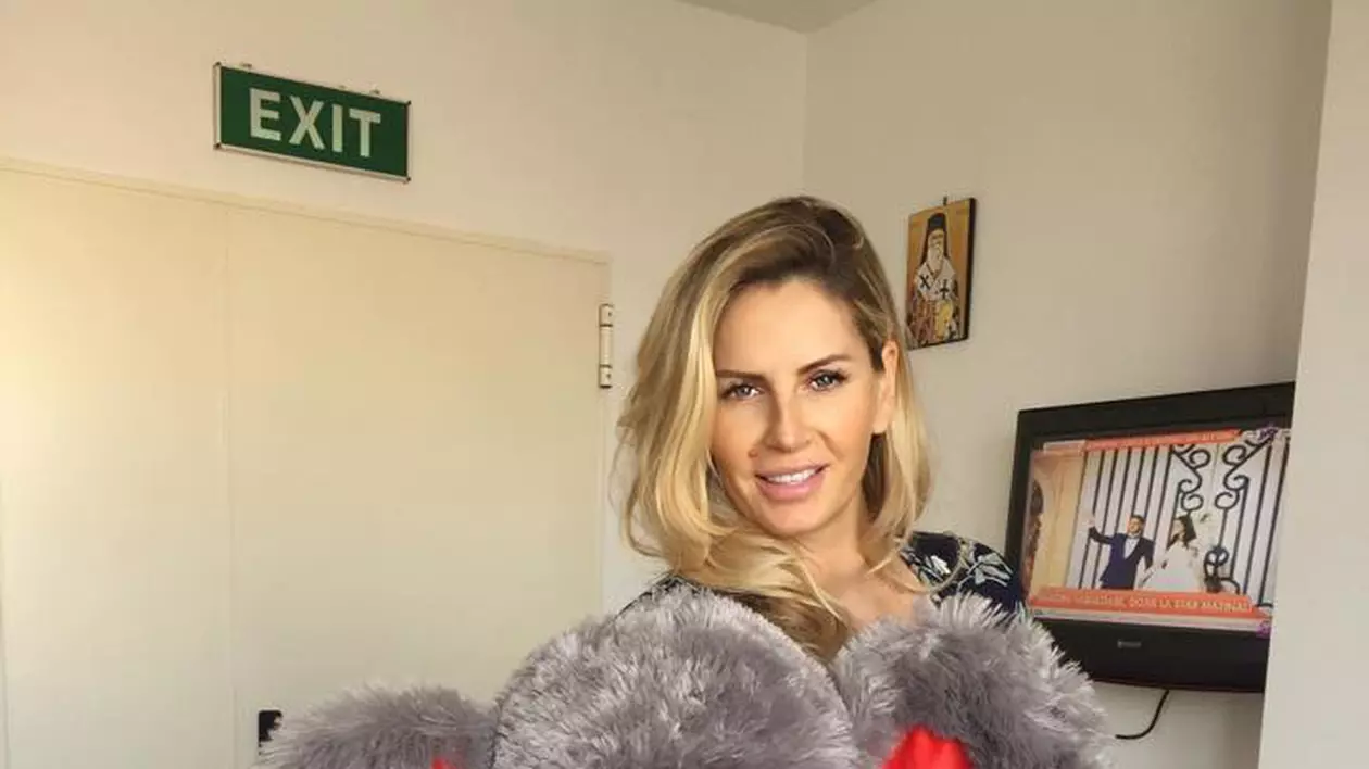 Andreea Bănică, dureri cumplite după naștere. I s-a blocat genunchiul