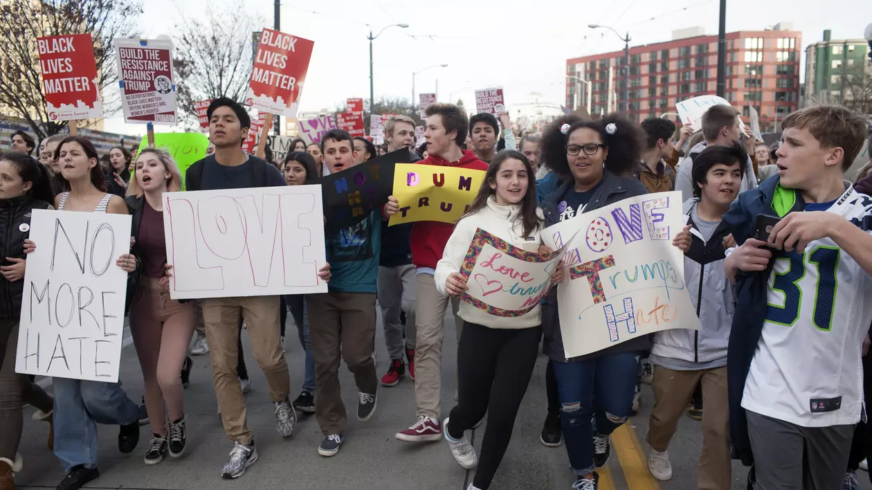 Studenții protestează împotriva lui Trump