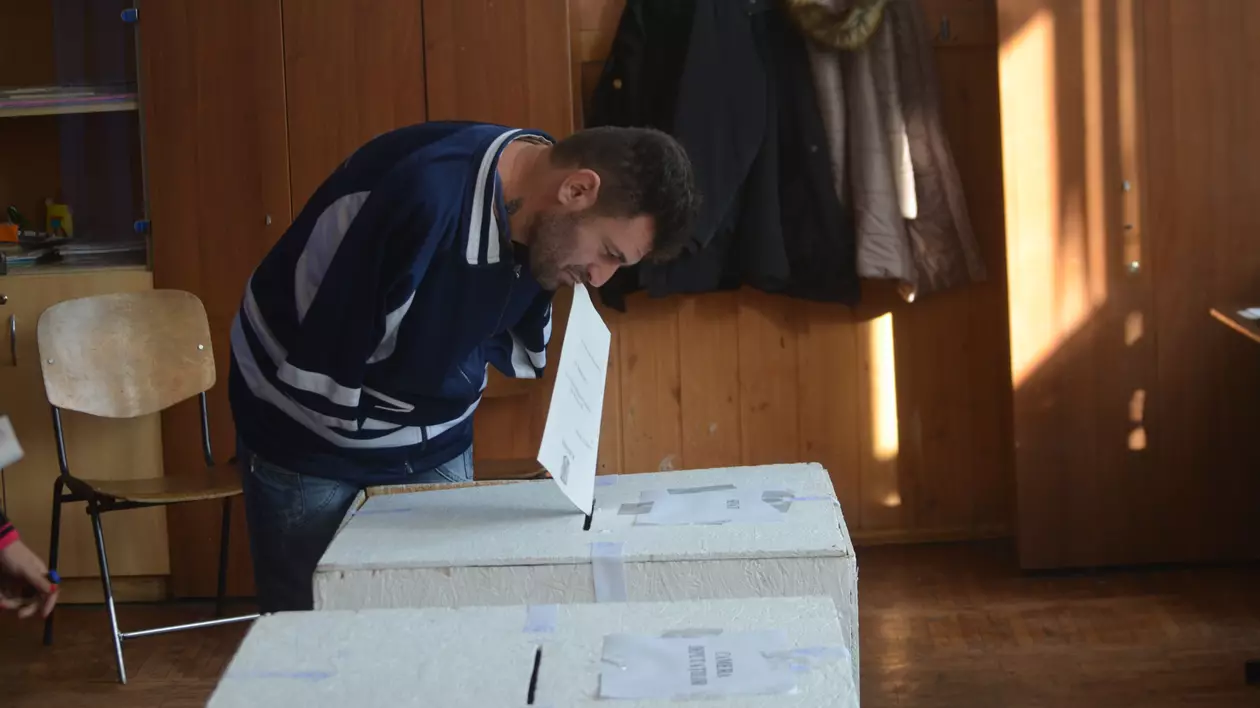 Un bărbat din Buzău, fără mâini, a mers la vot