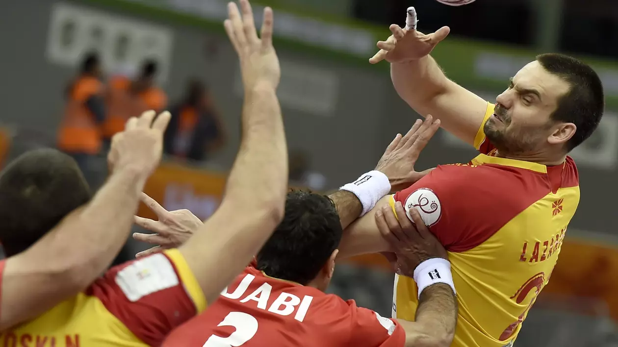 De ce ținem cu Macedonia la Campionatul Mondial de handbal! Trei jucători din Liga Națională vor juca în Franța! În imagine, Filip Lazarov