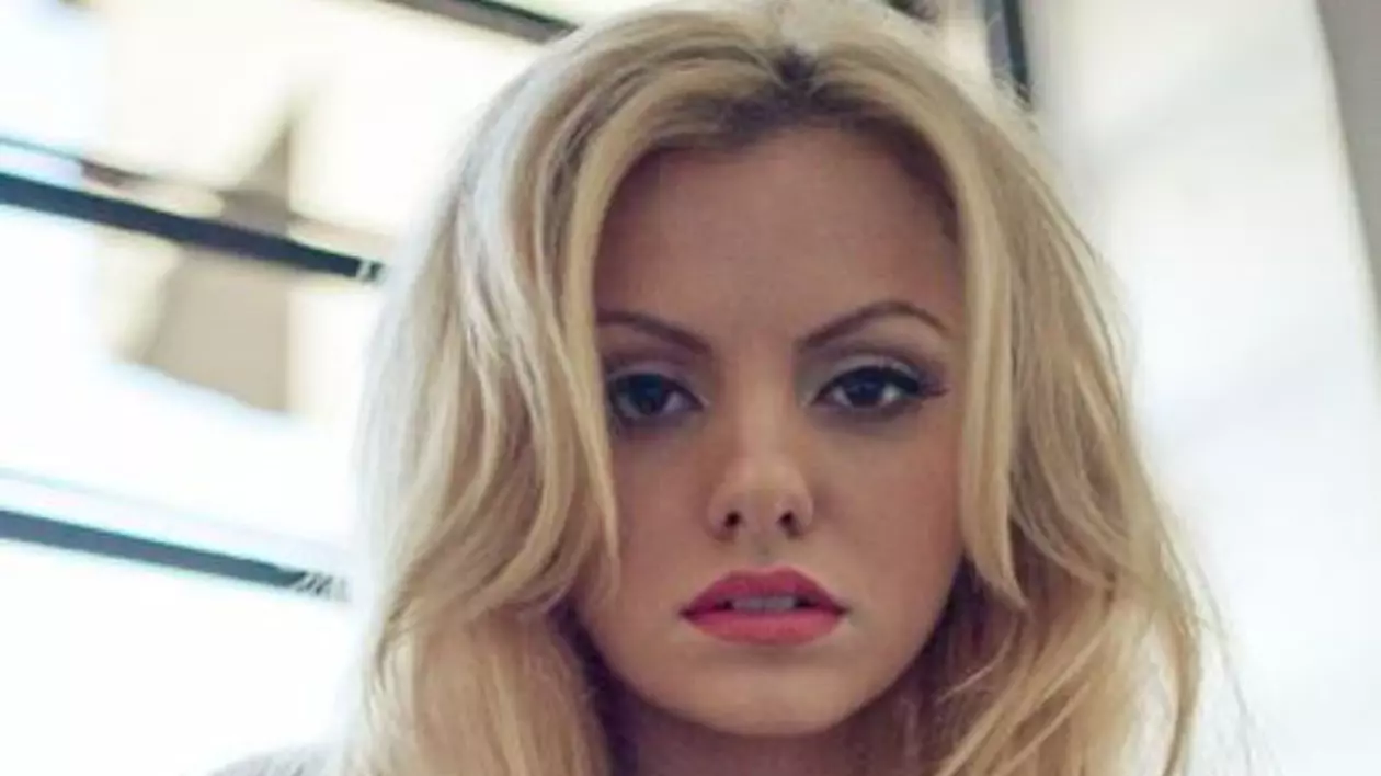 Alexandra Stan spune tot despre relația cu iubitul. "Eu iau deciziile"