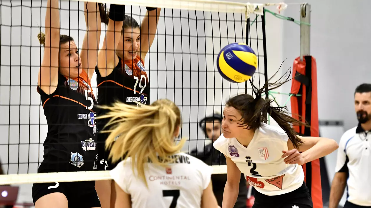 Echipa feminină de volei CSV Alba-Blaj, din nou campioană națională