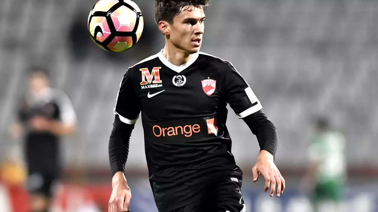 Dorin Rotariu, în timpul unui meci în tricoul lui Dinamo. (FOTO: HEPTA)