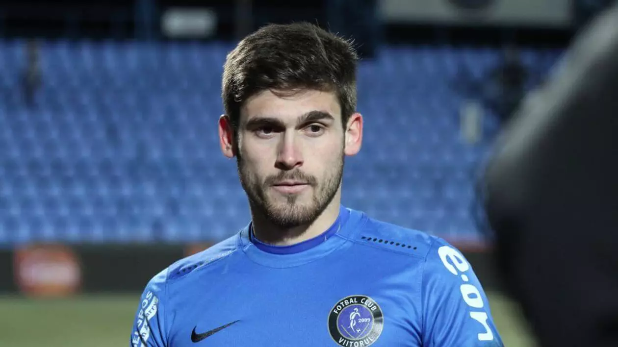 Robert Hodorogea și-a prelungit contractul cu Viitorul. Boli e sigur de victoria cu Steaua! | VIDEO
