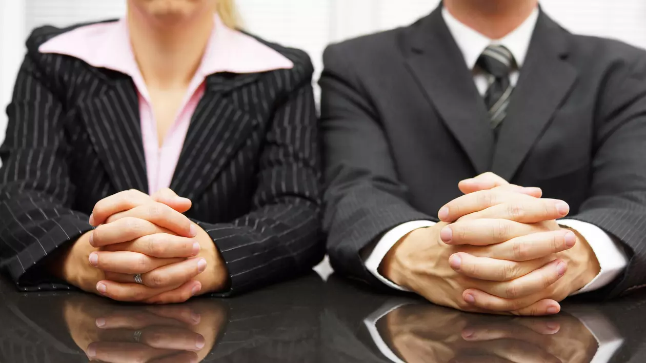 Limbajul trupului. Poziţia corpului trădează limbajul verbal