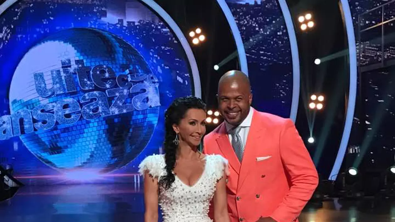 Mihaela Rădulescu a ajuns la munca de jos. Cum a fost surprinsă în platoul Uite cine dansează
