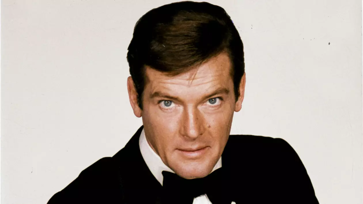 Roger Moore a murit la 89 de ani