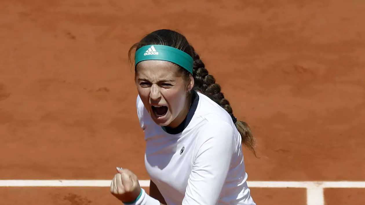 Cine este Jelena Ostapenko, adversara Simonei Halep. Letona spulberă toate recordurile la Paris