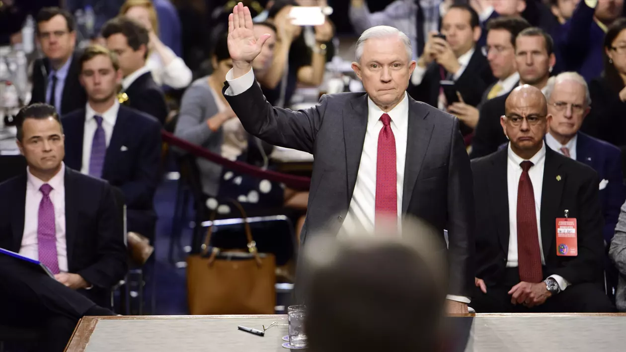 Jeff Sessions, audiat în dosarul implicării Rusiei în alegerile din SUA