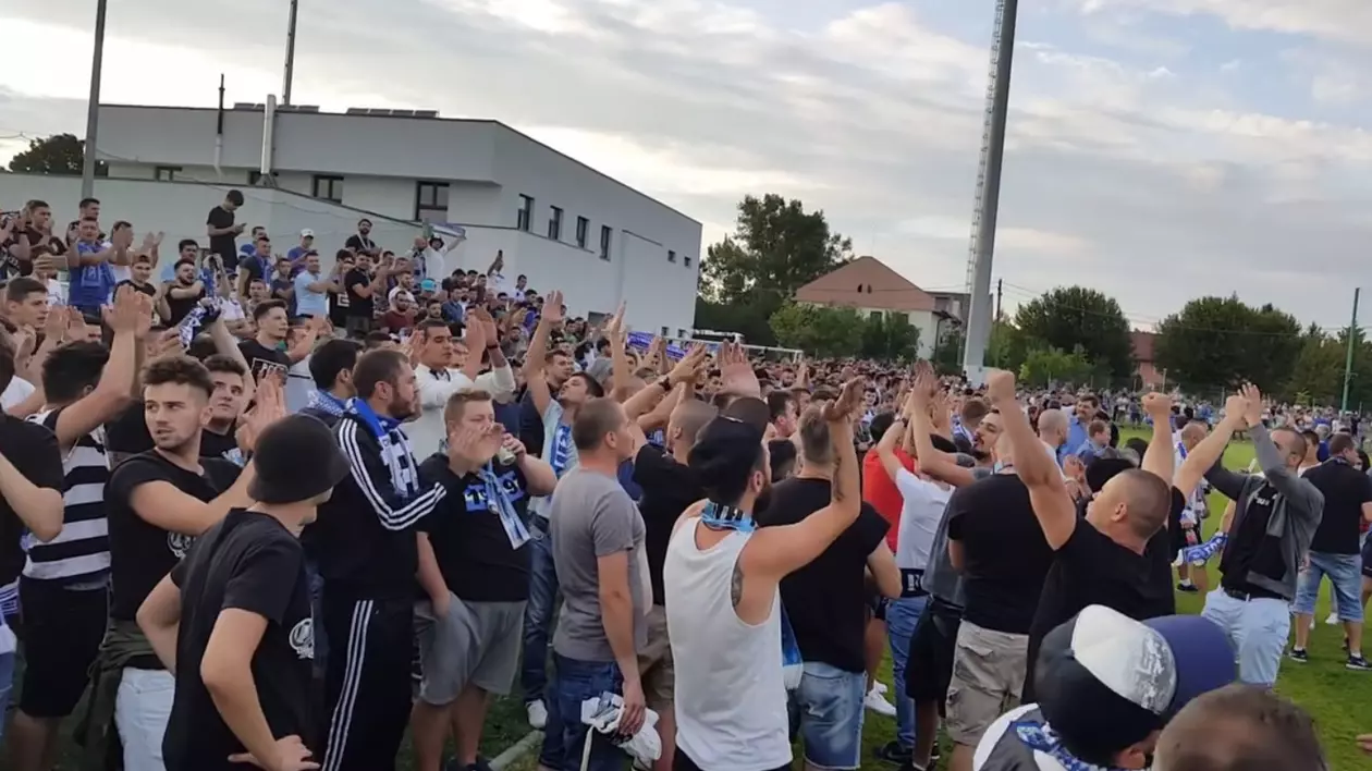 Incident la reunirea celor de la Universitatea Craiova. Au vrut să-l bată și să-l scoată din antrenament pe fiul lui Adrian Mititelu