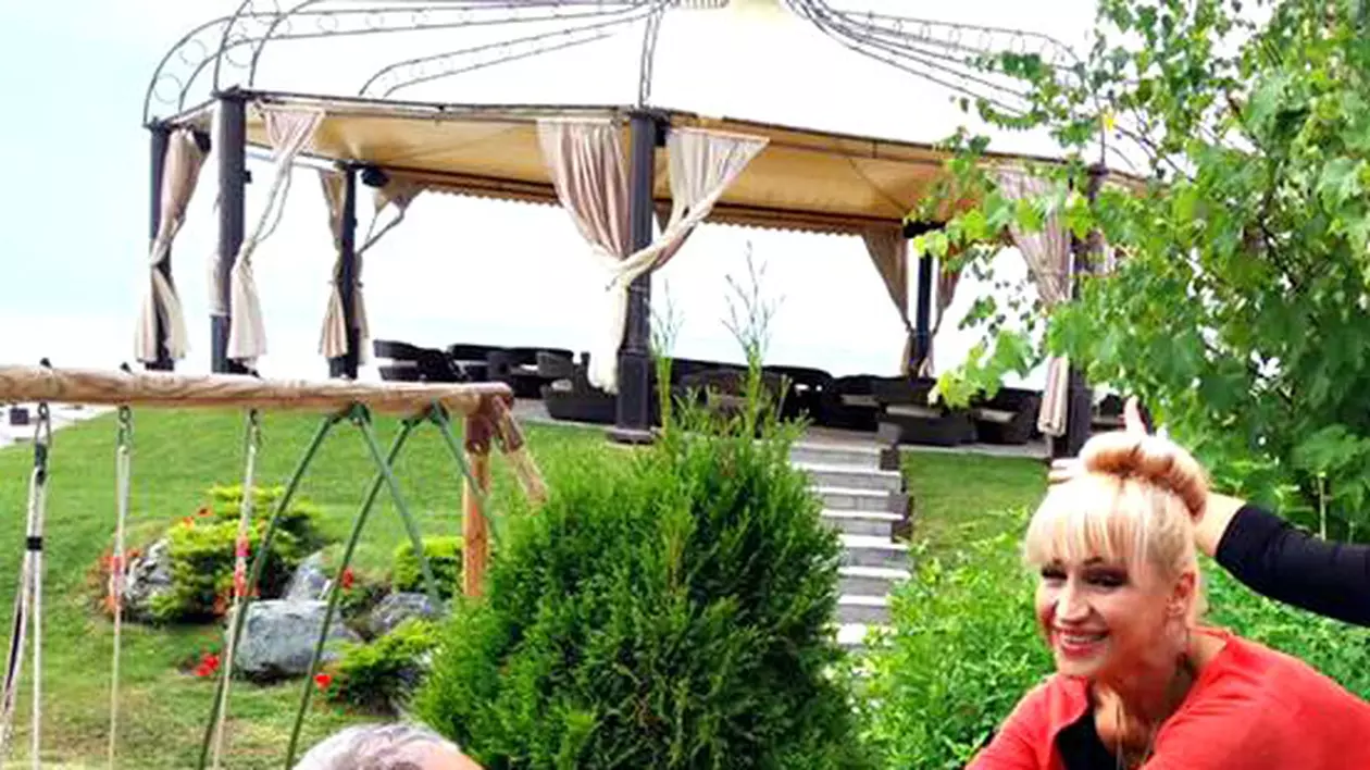 EXCLUSIV Simona Florescu, cerută în căsătorie de un coleg de breaslă în cel mai romantic mod cu putință