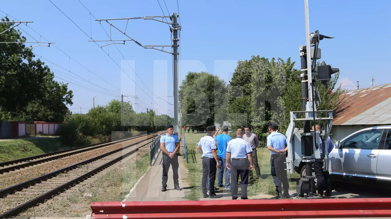 Duse înfometate spre moarte. Cele trei fetițe ale mamei sinucigașe care s-a aruncat la Brănești cu copiii în fața trenului nu mâncaseră de aproape 20 de ore