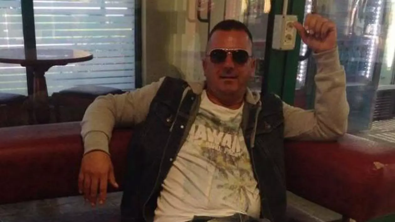 consilier local ALDE a bătut și a înjurat mai mulți tineri