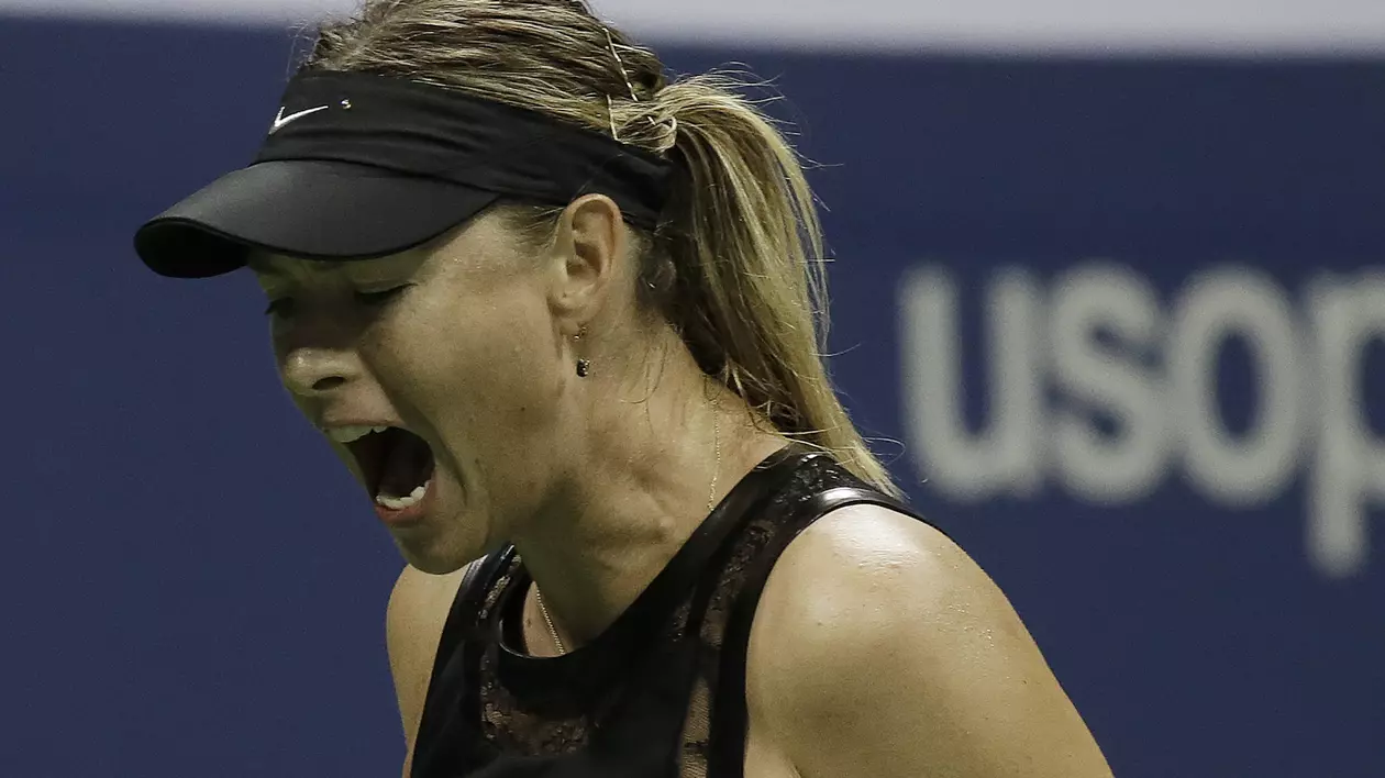 Sharapova a fost desființată de Caroline Wozniacki