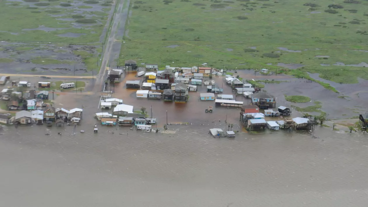Uraganul Harvey a provocat pagube de până la 180 de miliarde de dolari în statul Texas