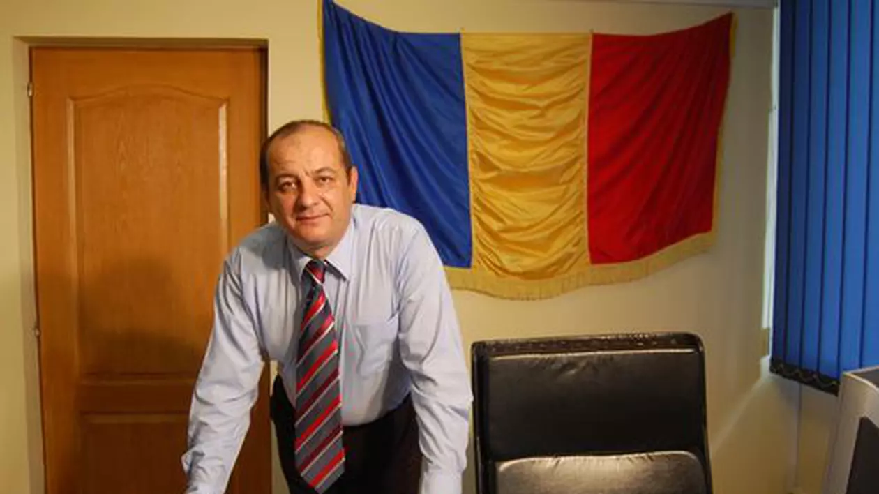 Primarul din Copșa Mică a plecat pe jos spre București