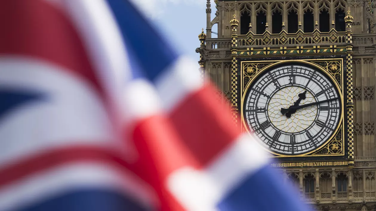 Marea Britanie copiază taxa pe multinaționale a lui Mișa. Londra va impozita transferurile companiilor către paradisuri fiscale