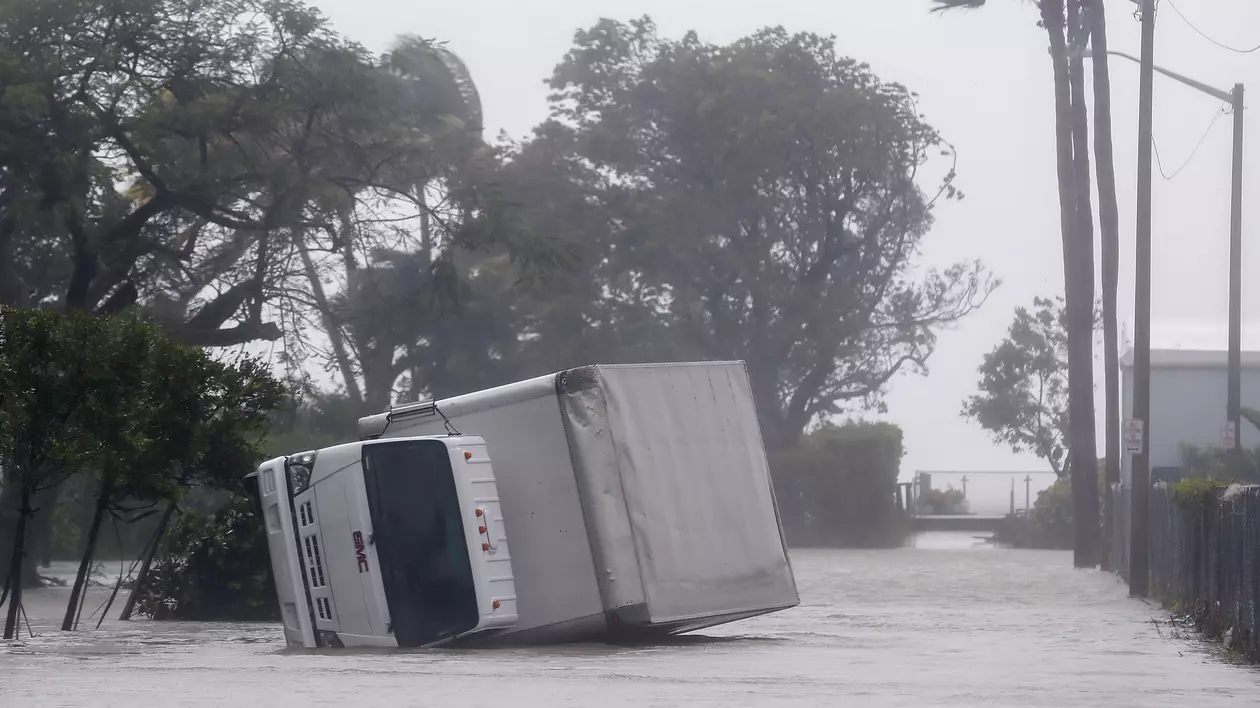 Stare de catastrofă naturală în Florida, în urma uraganului Irma. Urgia a provocat moartea a zece persoane în Cuba