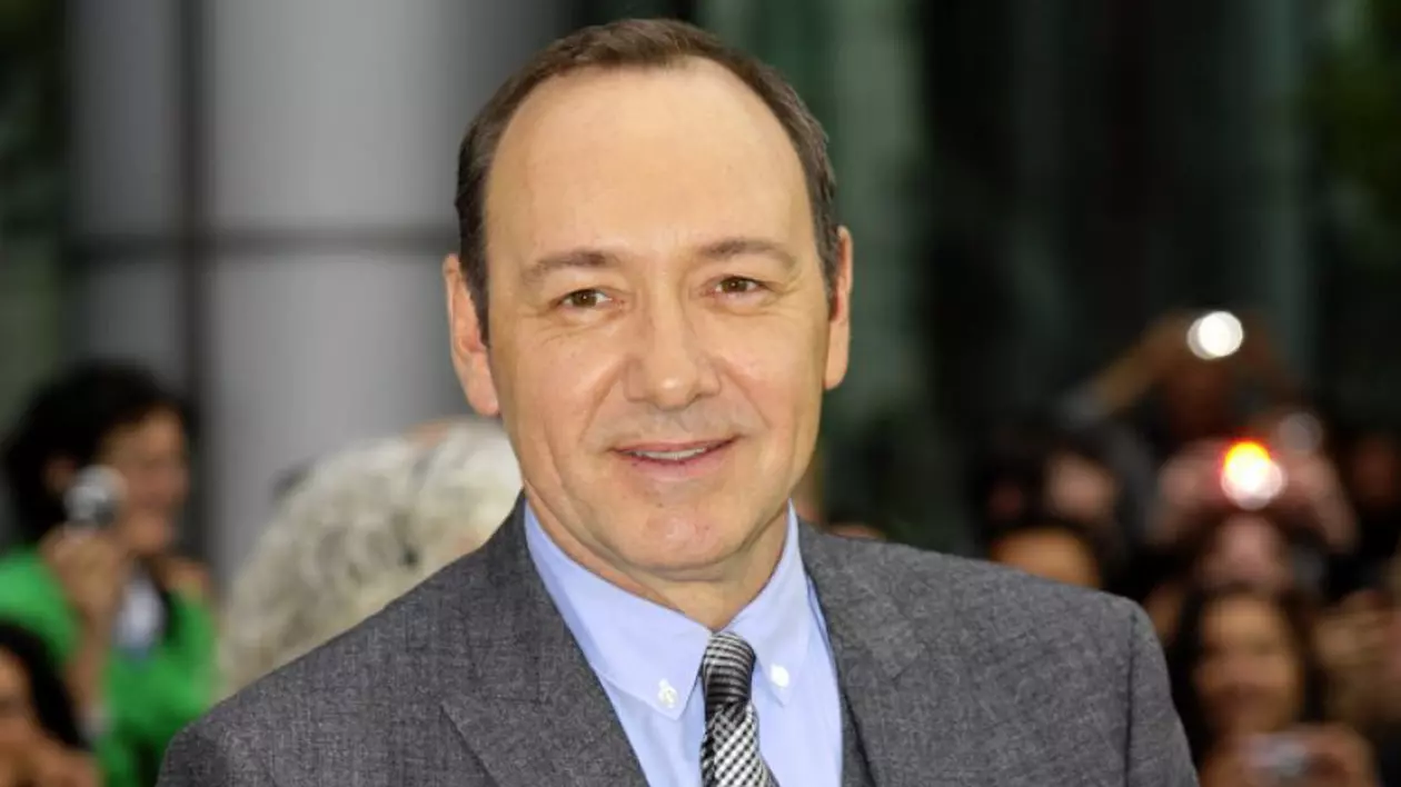 Actorul Kevin Spacey este homosexual. A recunoscut public