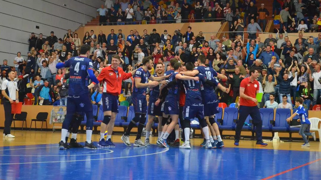 Divizia A1 de volei masculin, etapa a patra. Dinamo - Arcada Galați, derby-ul rundei