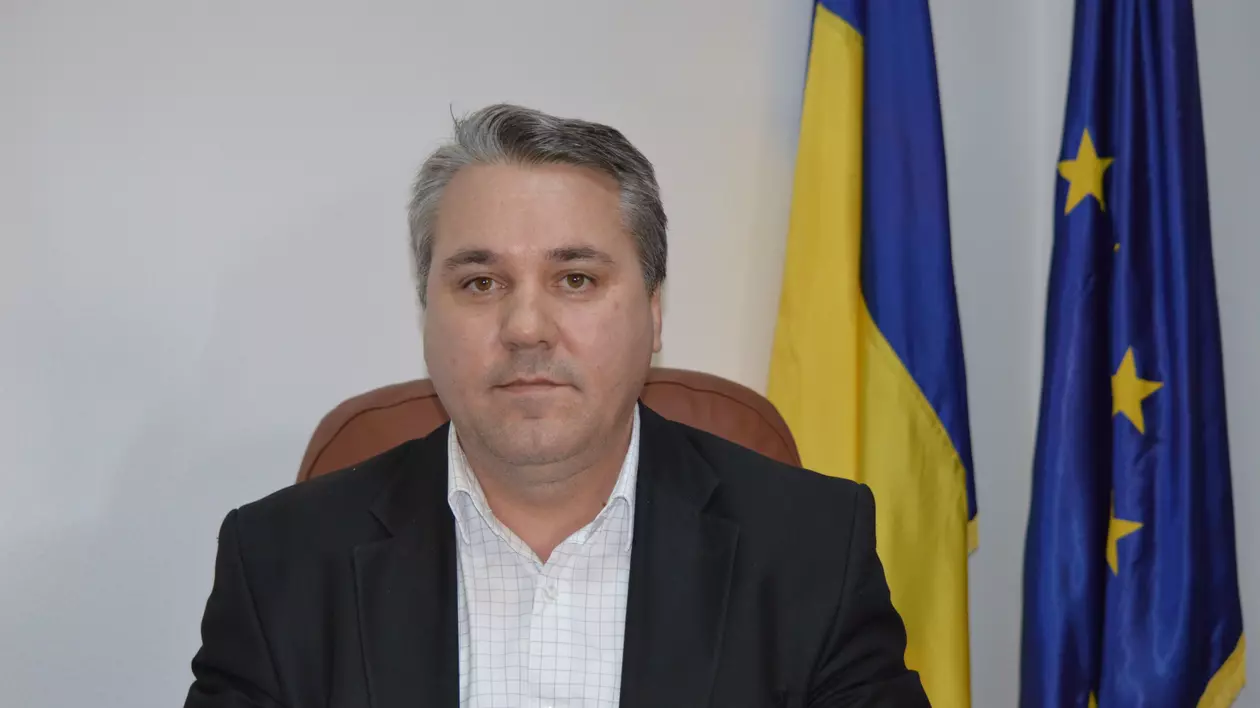 Inspectorii de muncă din Vaslui au blocat activitatea firmei în șanțul căreia a căzut un bărbat care a murit ulterior la spital