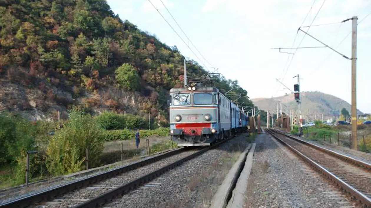 Circulație feroviară închisă între Brașov și Predeal
