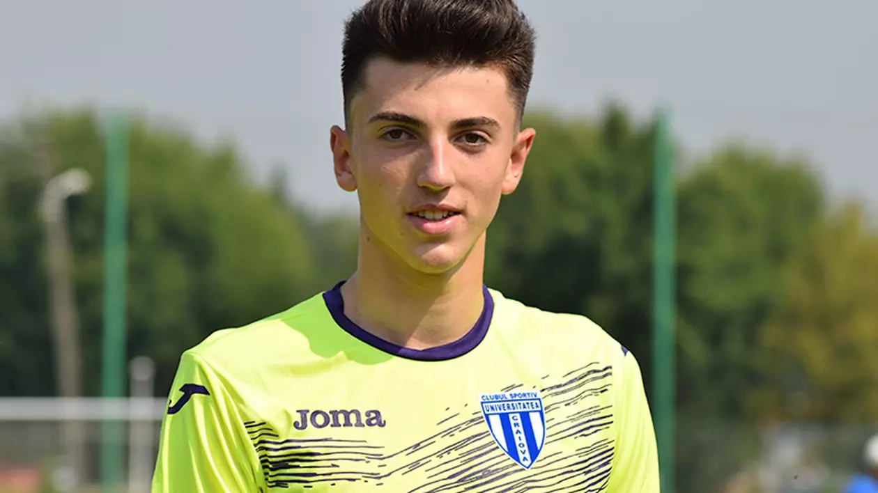 FCSB i l-a suflat pe Andrei Vlad lui Manchester United