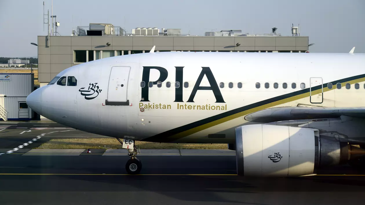 Un avion pakistanez a uitat două sicrie în New York