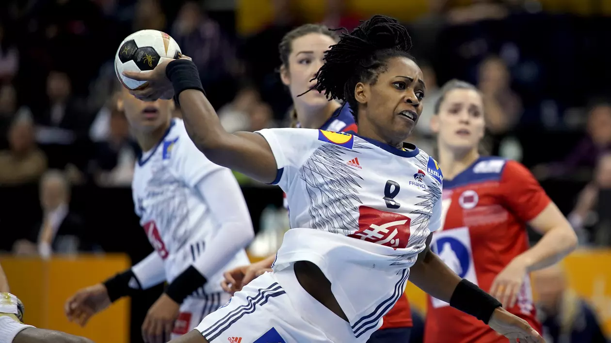 Campionatul Mondial de handbal feminin 2017. Franța a cucerit trofeul, după o finală dramatică. Olanda a luat bronzul | VIDEO