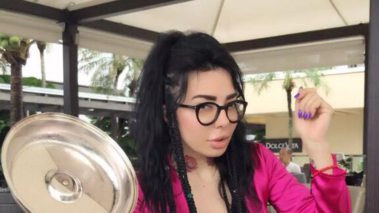 EXCLUSIV/ Dj Wanda mănâncă zilnic același mic dejun, din cauza problemelor de sănătate. Ce le-a cerut bucătarilor din Singapore
