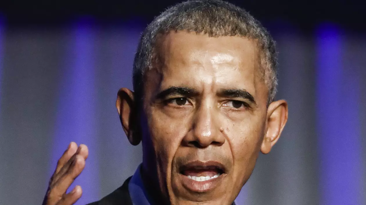 Barack Obama și-a publicat numărul de telefon pe Facebook. Ce se întâmplă când îi scrii sau când îi dai un mesaj