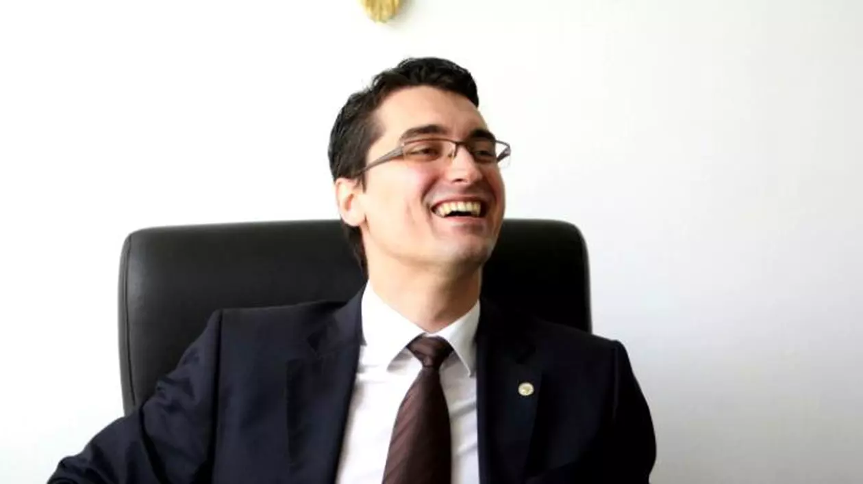 Burleanu se răzbună pe cei care au ”îndrăznit” să anunțe că merg pe mâna lui Lupescu