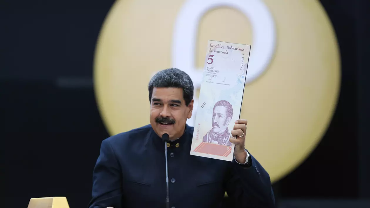 Nicolas Maduro a decis să taie trei zerouri de pe moneda Venezuelei