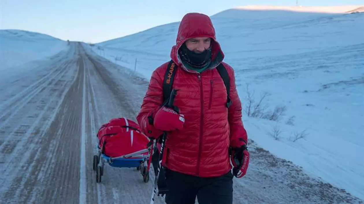 Tibi Uşeriu conduce detașat cursa 6633 Artic Ultra