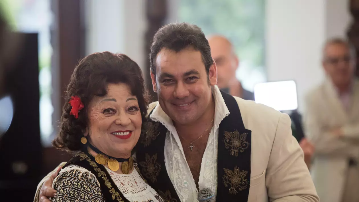 Ionuț Dolănescu a avut de tras din cauza celebrității părinților săi
