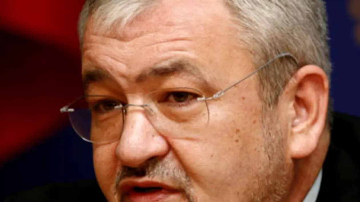 DNA a început percheziția informatică în dosarul „Vlădescu”; Au luat la puricat tableta fostului ministru