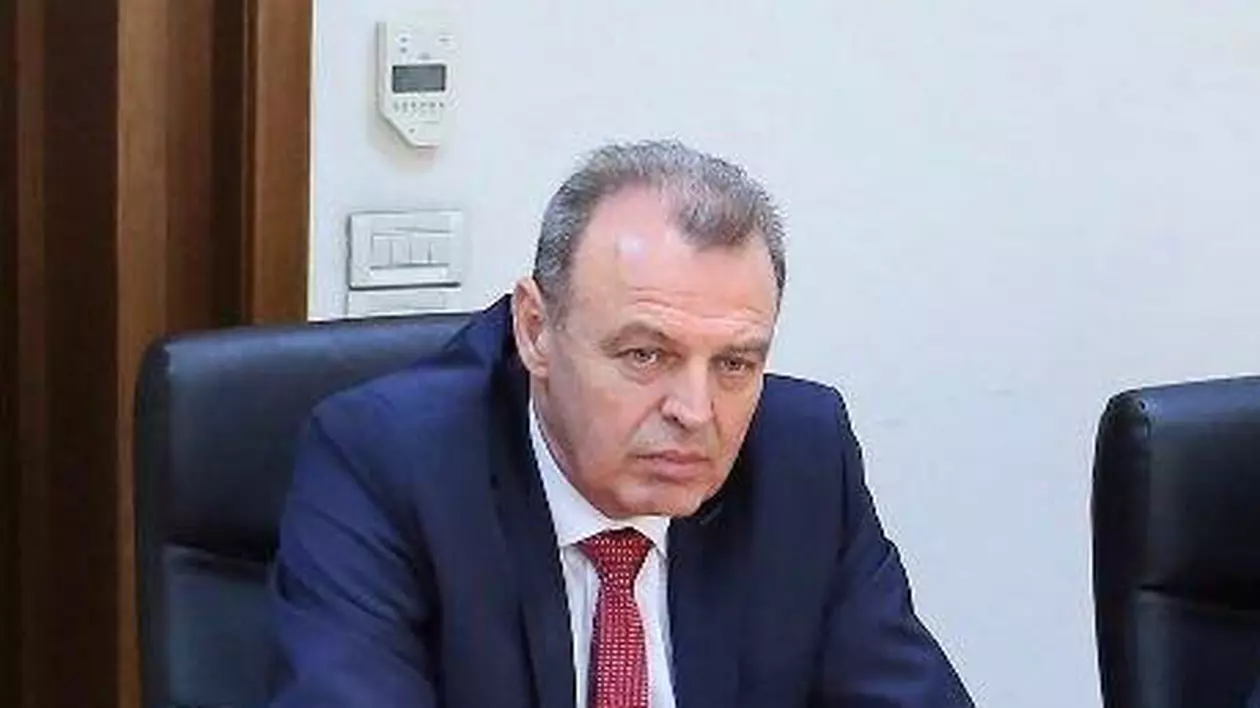 Lucian Sova
