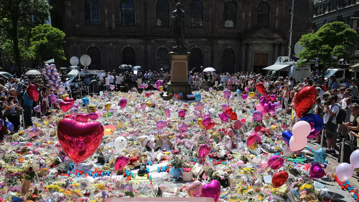 Ceremonii dedicate victimelor atentatului de la Manchester