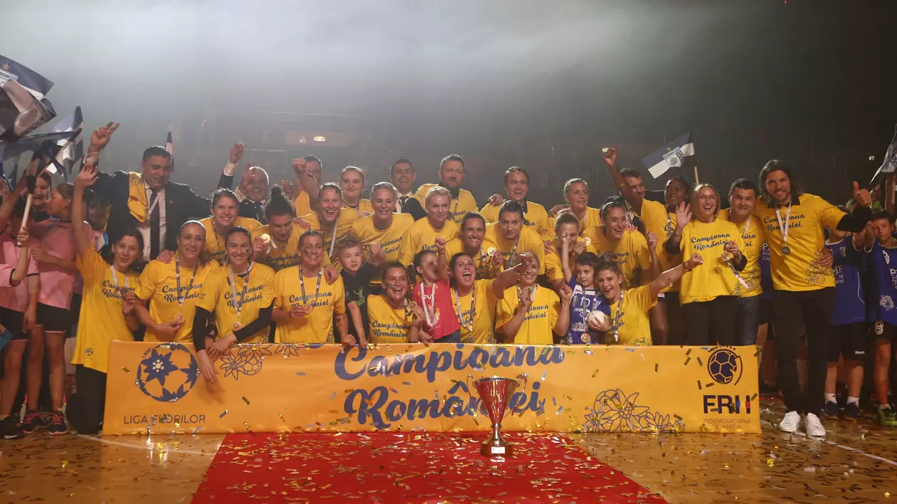 CSM București n-a avut noroc la tragerea la sorți din Liga Campionilor. Nici SCM Craiova n-a prin un culoar favorabil