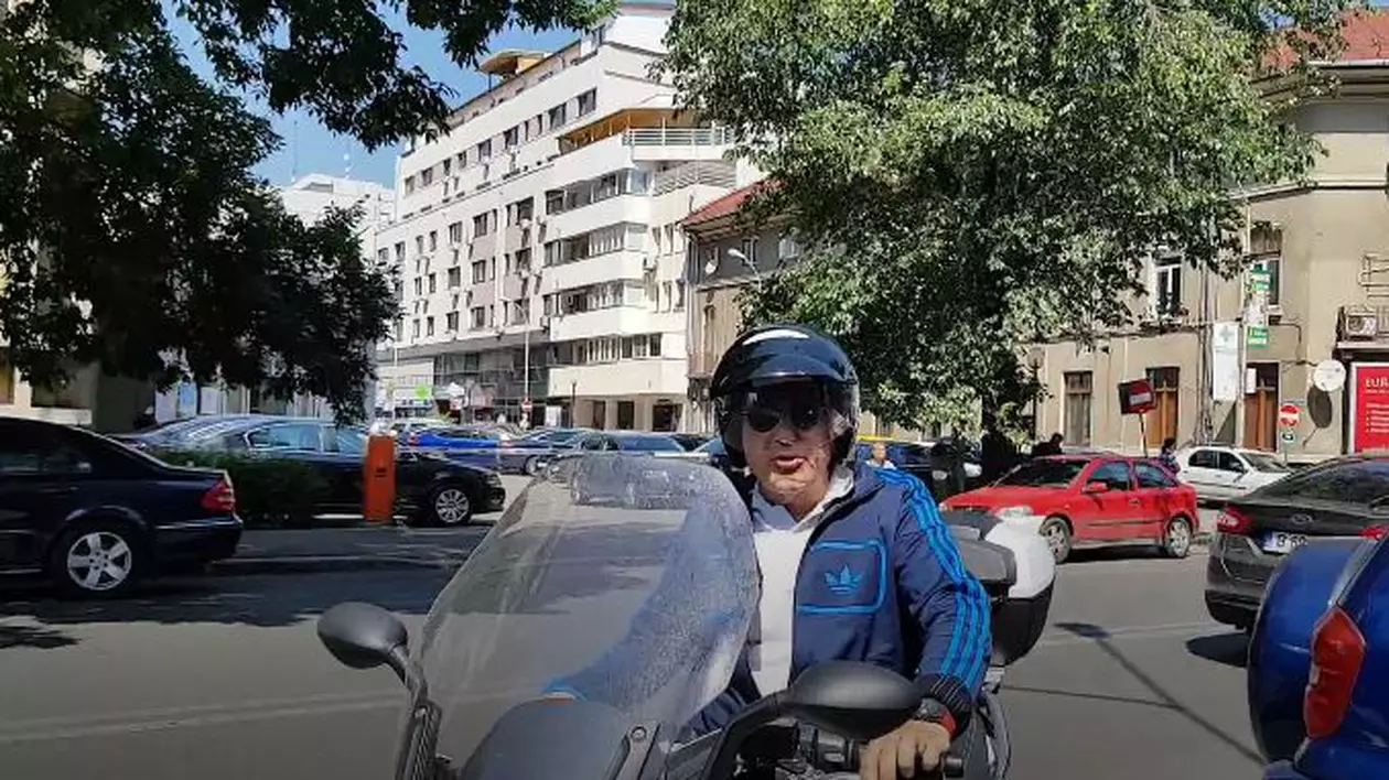 Ilie Năstase putea fi iertat de poliţişti dacă nu-i înjura şi scuipa. Surse judiciare au declarat pentru Libertatea că fostul jucător de tenis a avut un comportament prin care, practic, şi-a semnat "sentinţa".