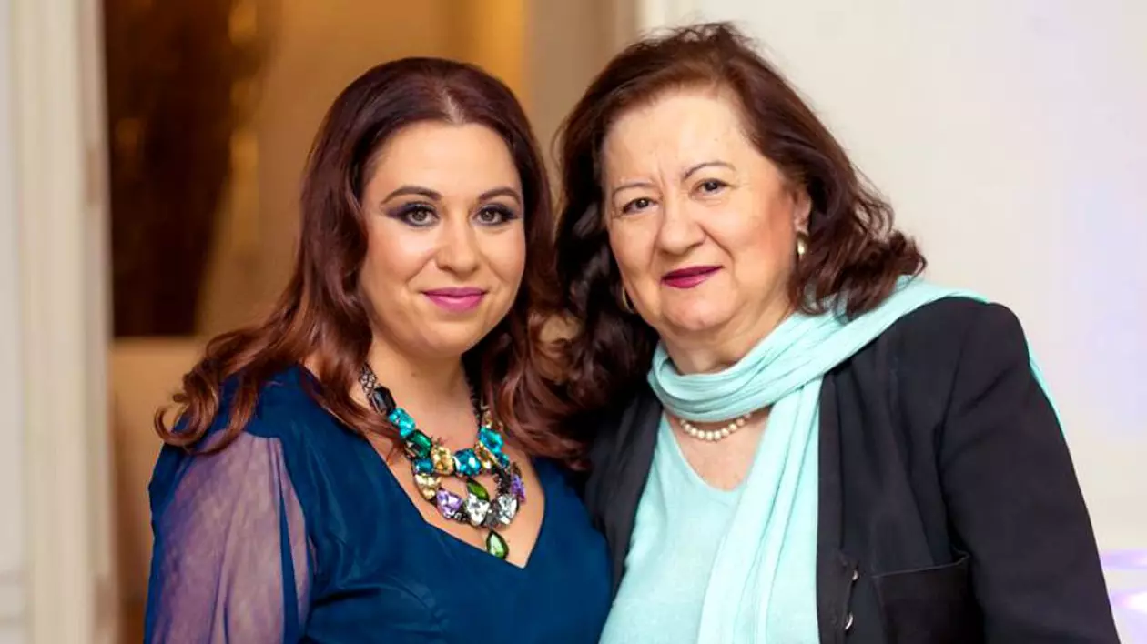 Oana Roman a dat vestea despre mama sa. "De azi, va trăi liniștită și fără stres"