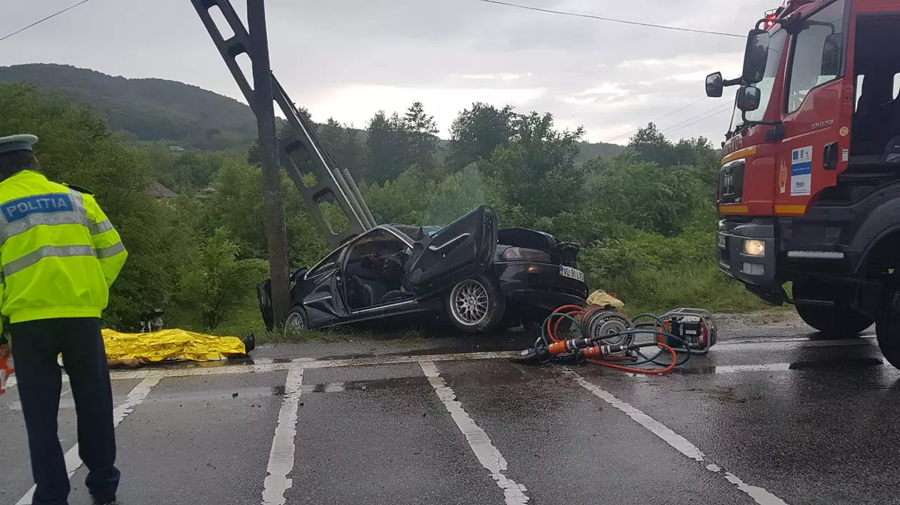 Un tânăr a murit într-un accident rutier în Vâlcea