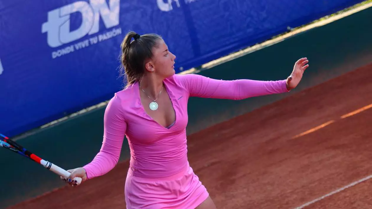 Povestea Andreei Prisăcariu, singura junioare româncă la Roland Garros. Este fiică de procuroare. Familia și-a vândut vila, ca să-și susțină fata
